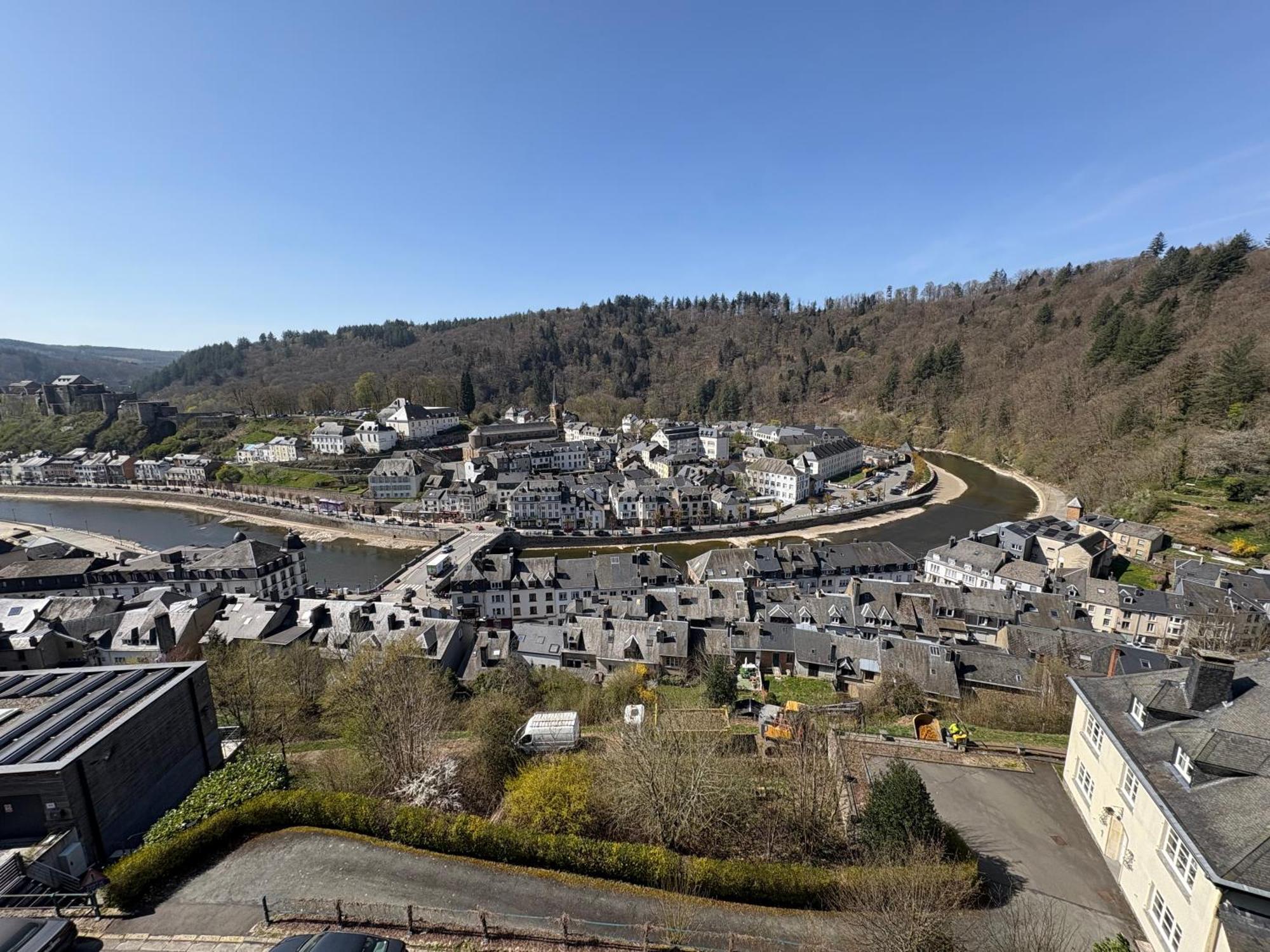 Panorama Bouillon
