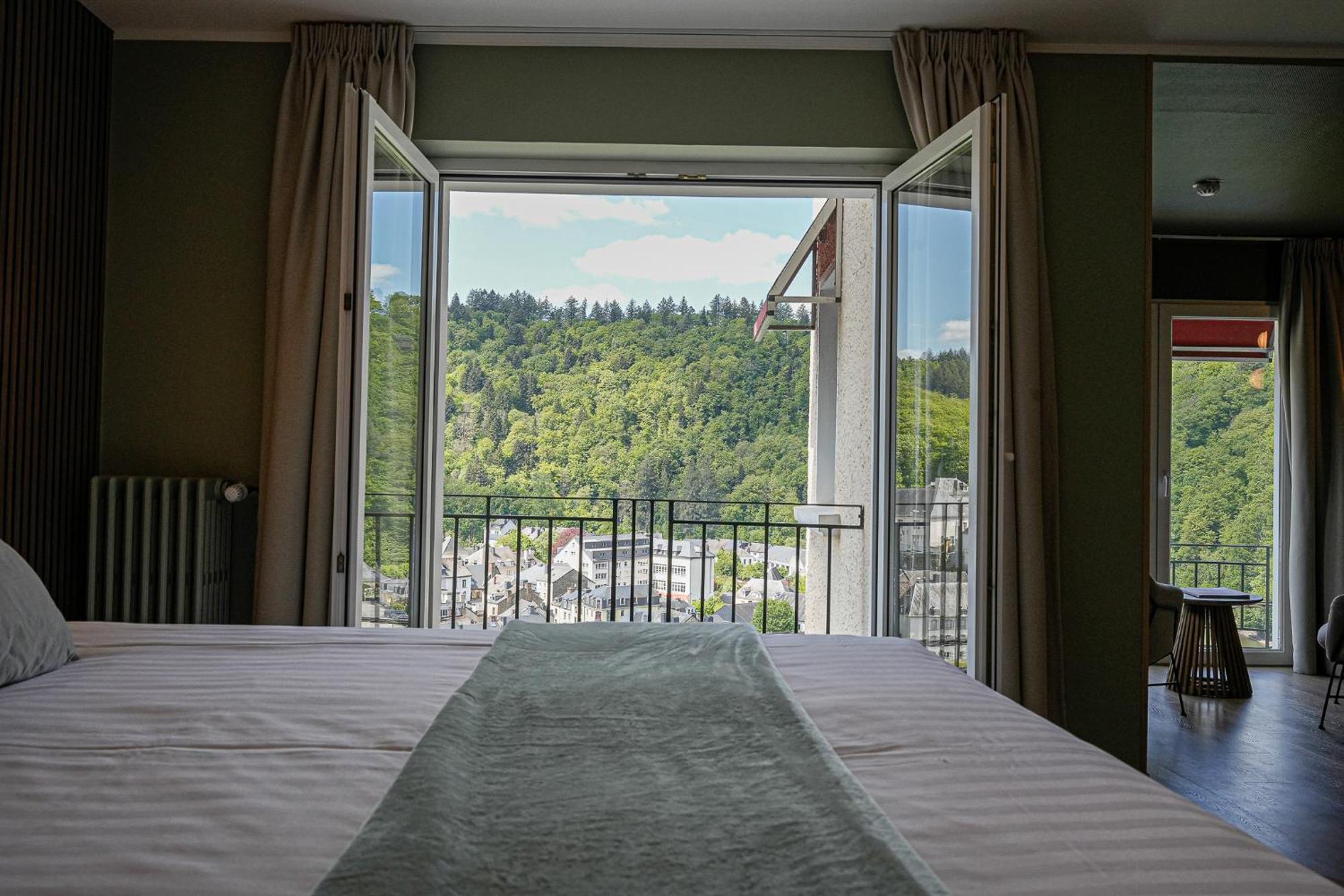 Hotel Panorama - Vue Exceptionnelle Sur La Semois