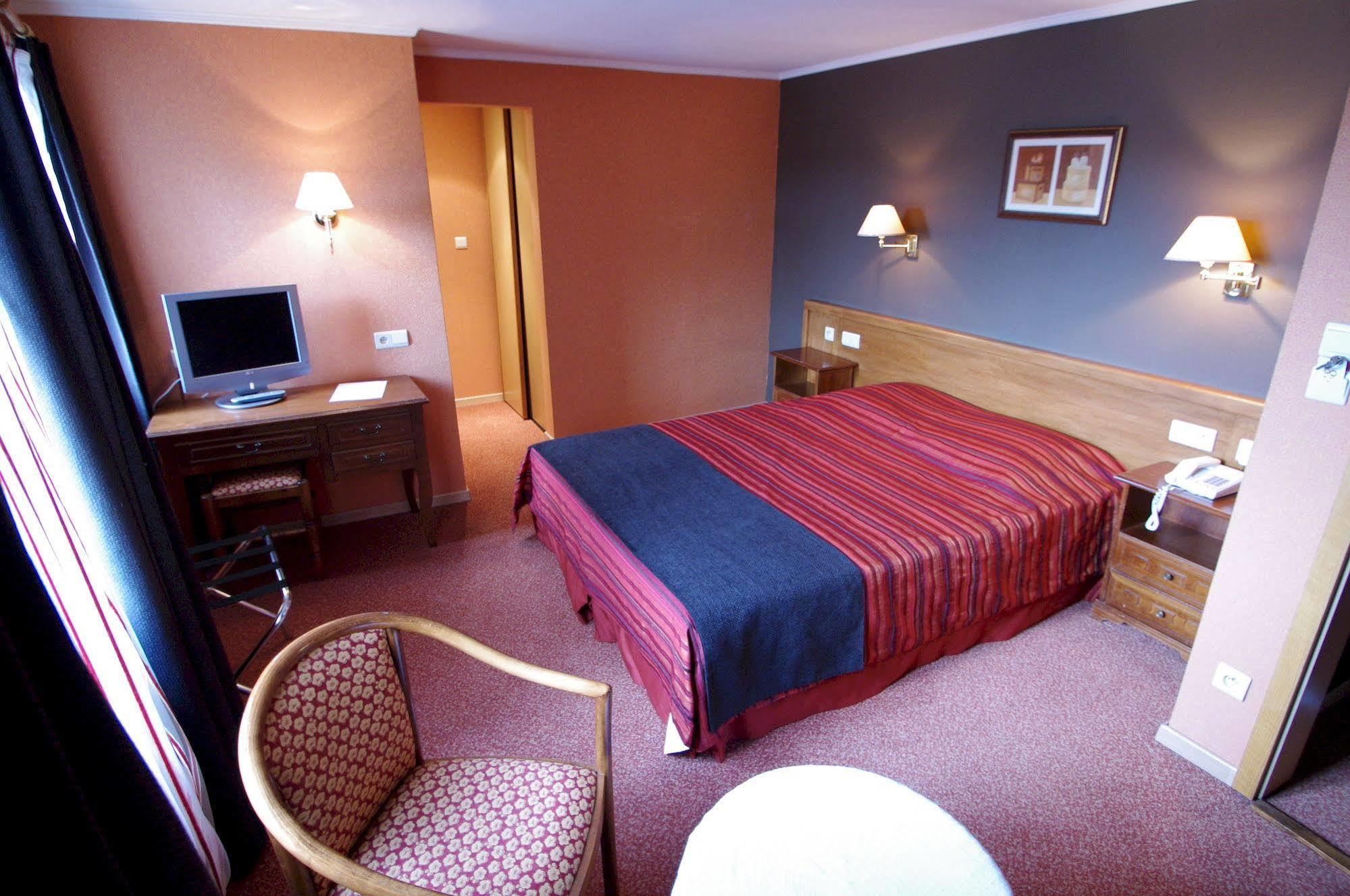 Panorama - Vue Exceptionnelle Sur La Semois 4* Bouillon